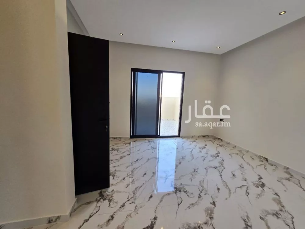 7 bedroom floor in Badr 10
