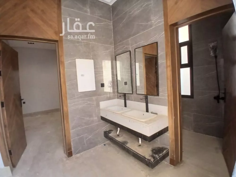 3 bedroom floor in Al Uraija Al Gharbiyah 13