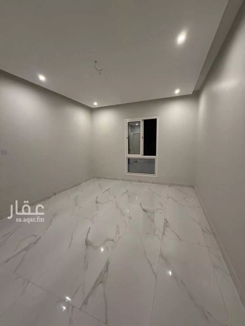 3 bedroom apartment in Hajar, Eastern Province 4