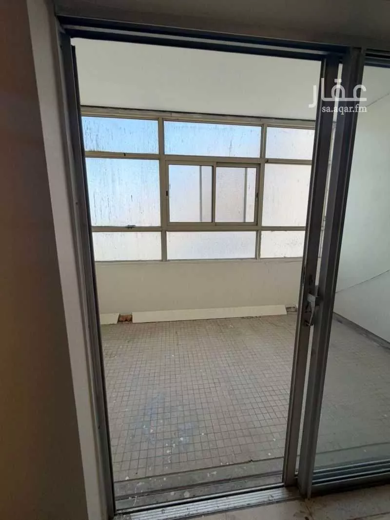 3 bedroom apartment in Iskan Ad Dammam, Eastern Province 9