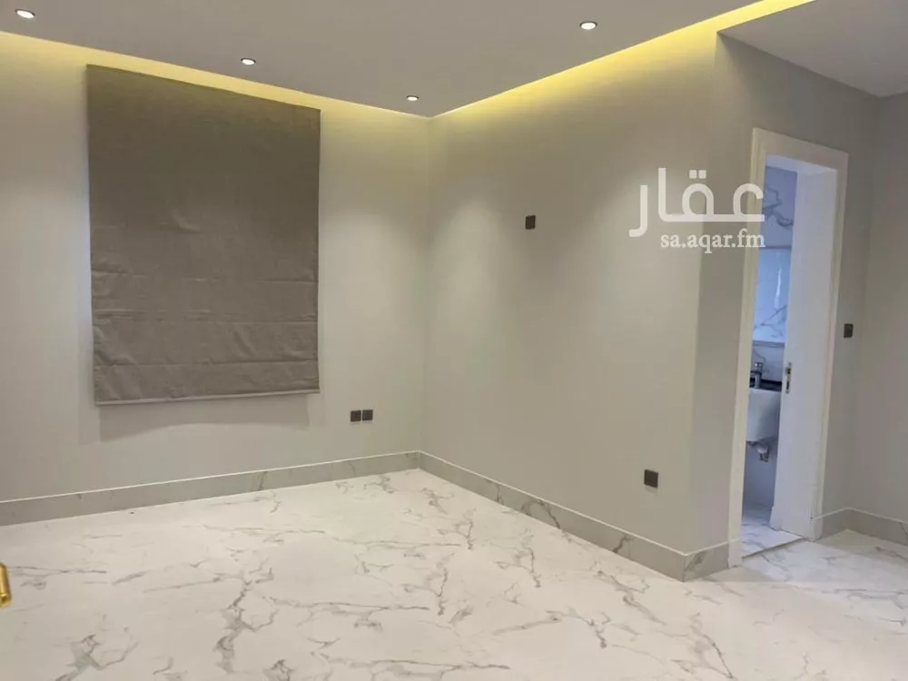 3 bedroom apartment in Al Qairawan 7