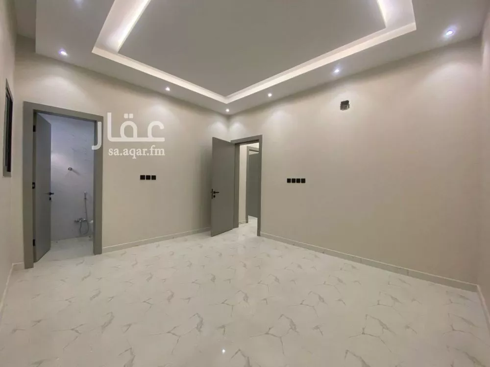 4 bedroom floor in Badr 2