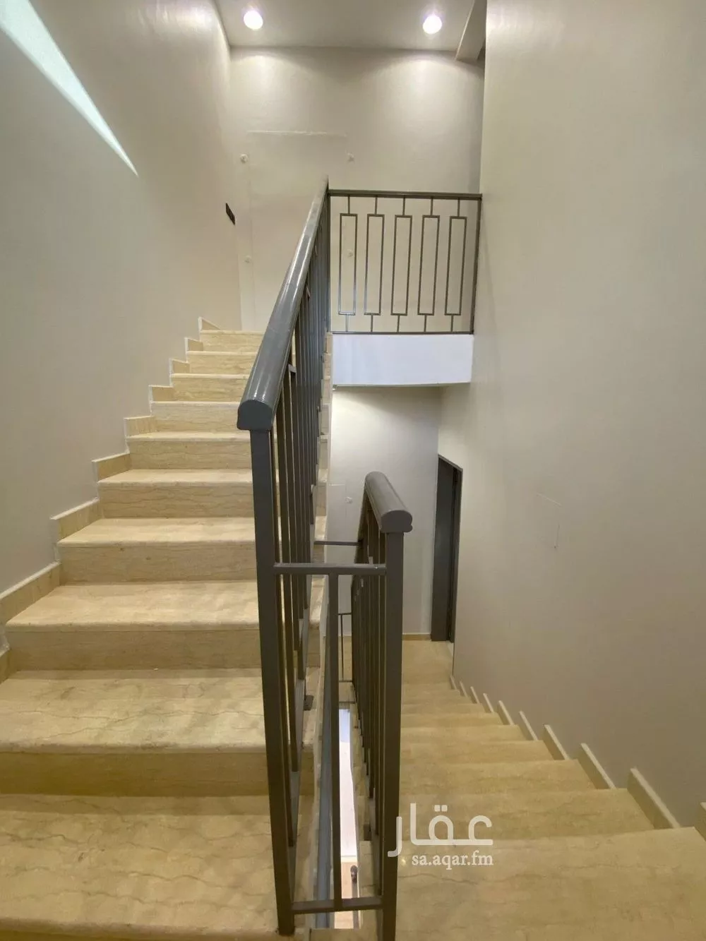 4 bedroom floor in Badr 3