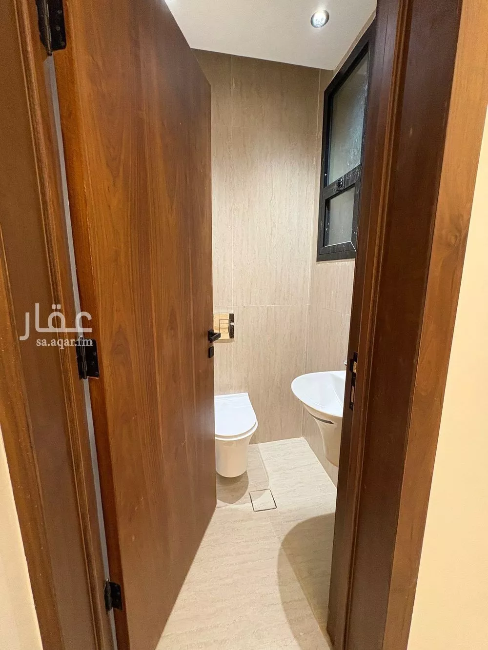 5 bedroom floor in Dirab 15