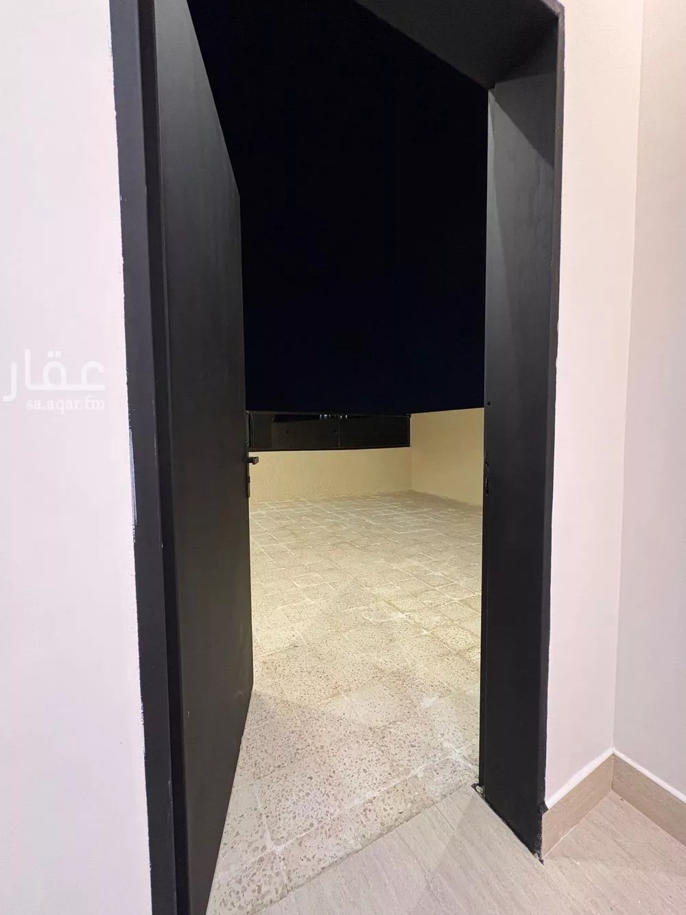 5 bedroom floor in Dirab 18