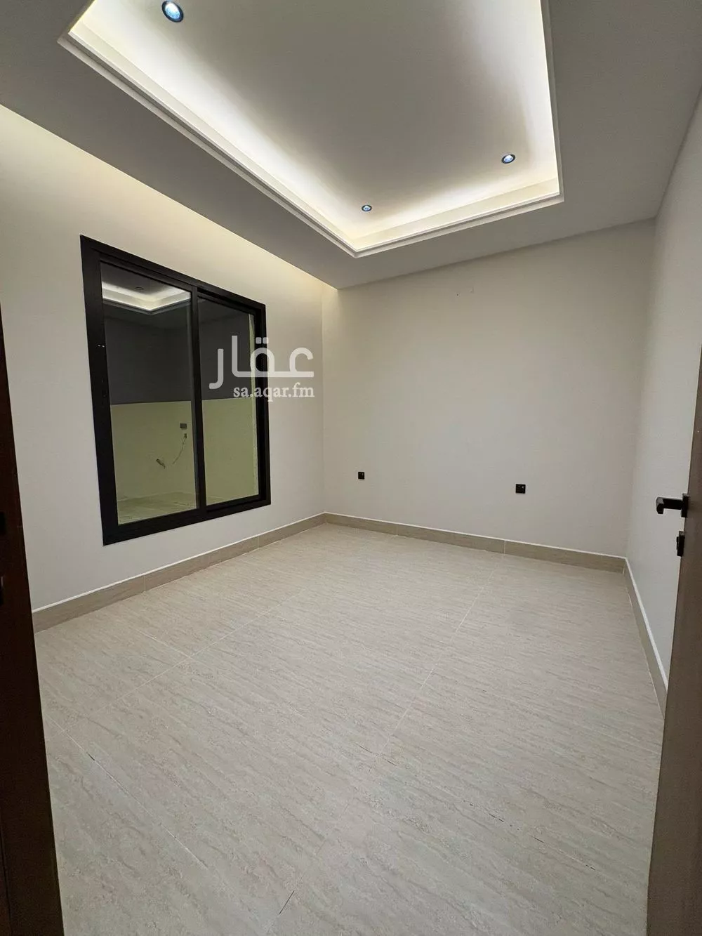 5 bedroom floor in Dirab 23