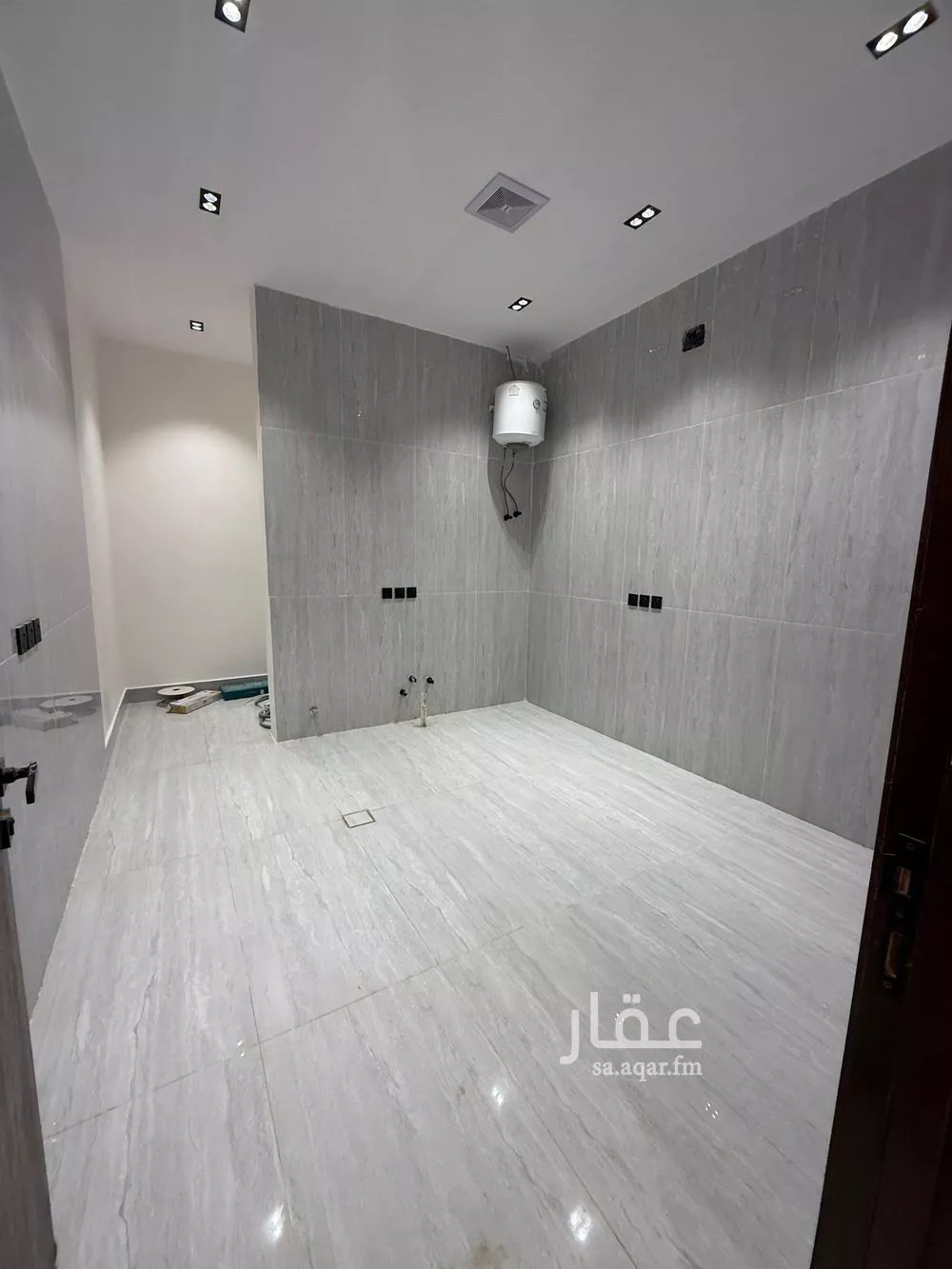 دور 5 غرف في النظيم 6