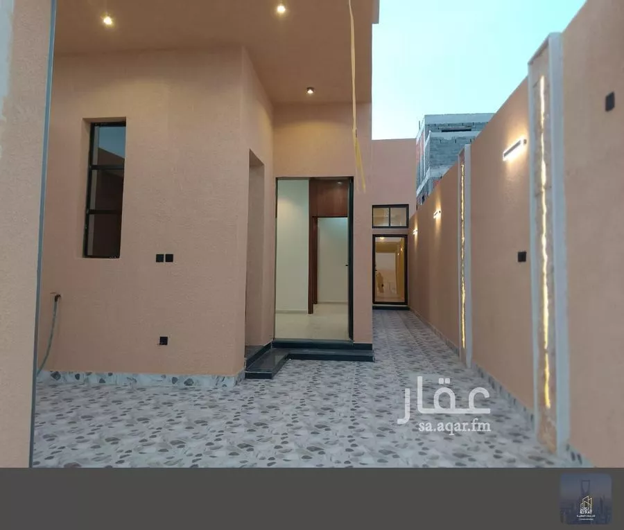 5 bedroom floor in Tuwaiq 15