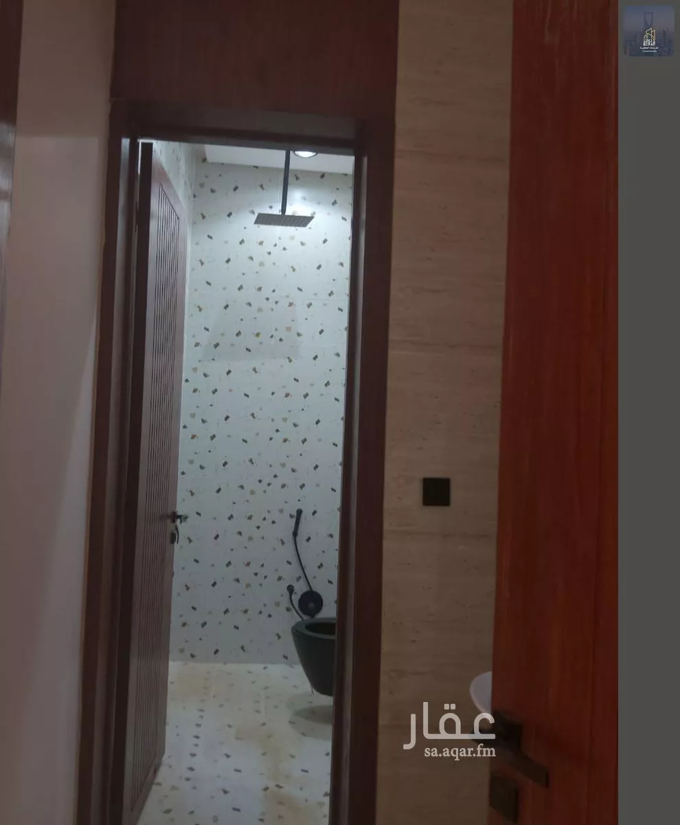 5 bedroom floor in Tuwaiq 16