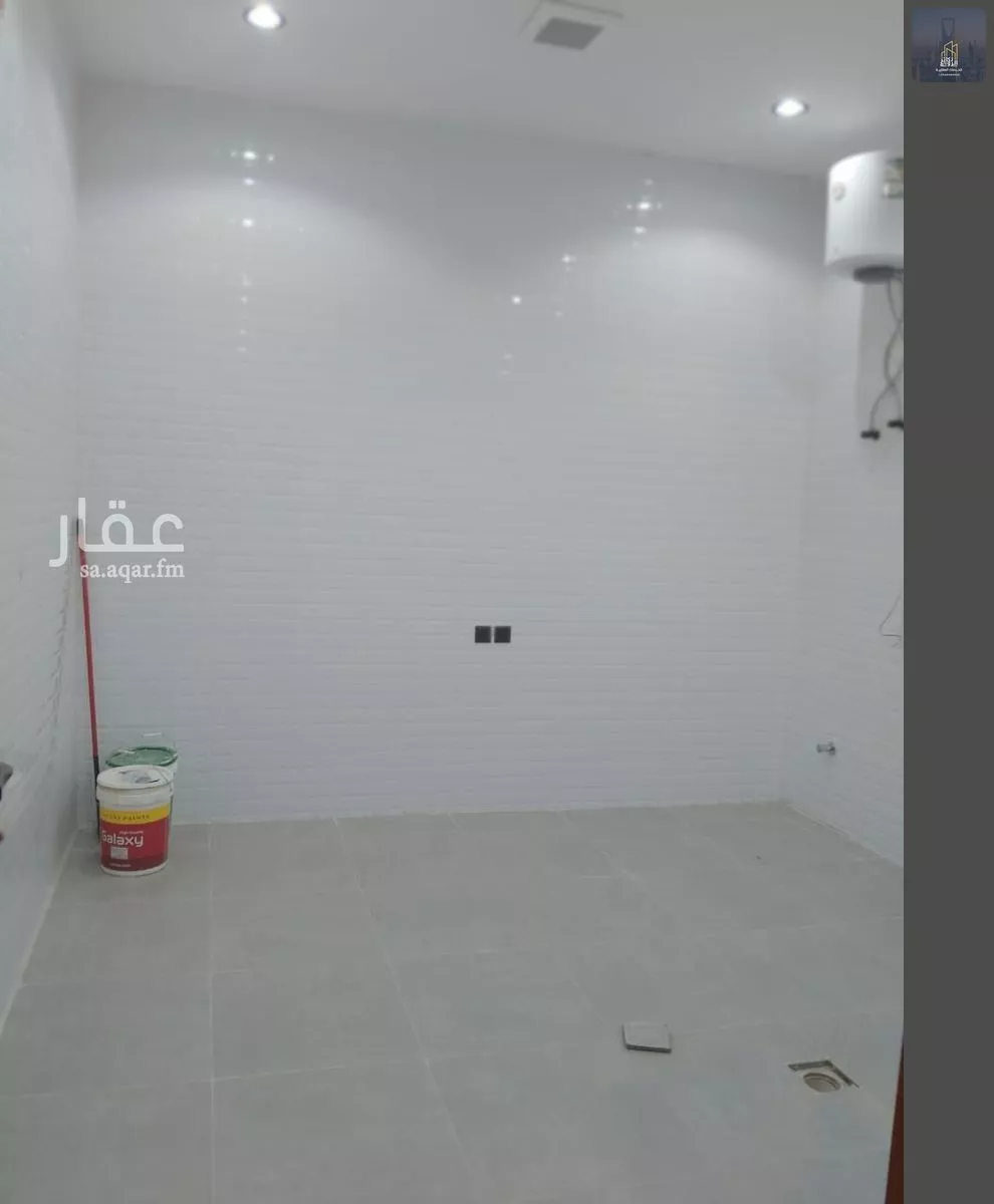 5 bedroom floor in Tuwaiq 10