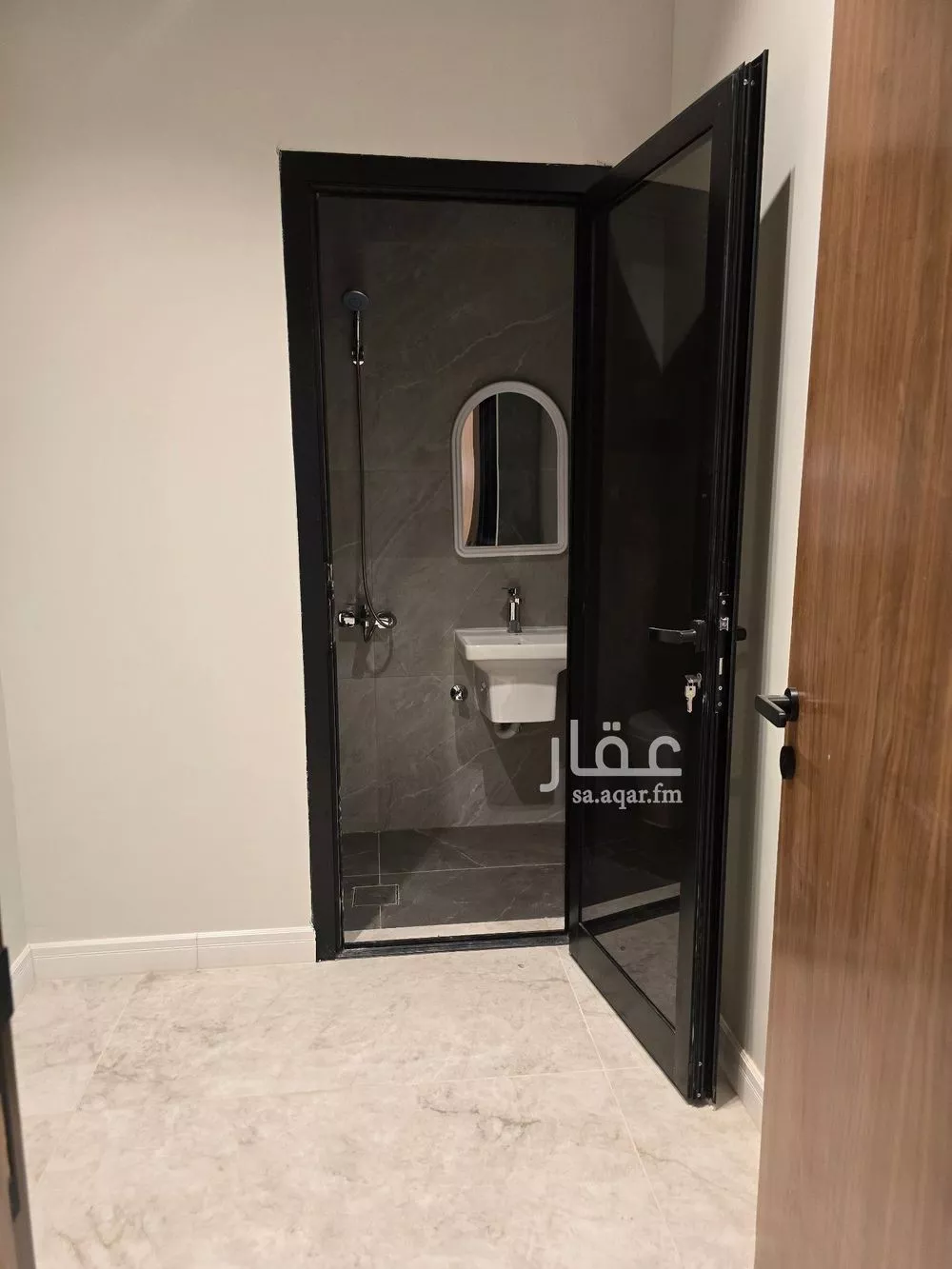 4 bedroom floor in Al Aridh 15
