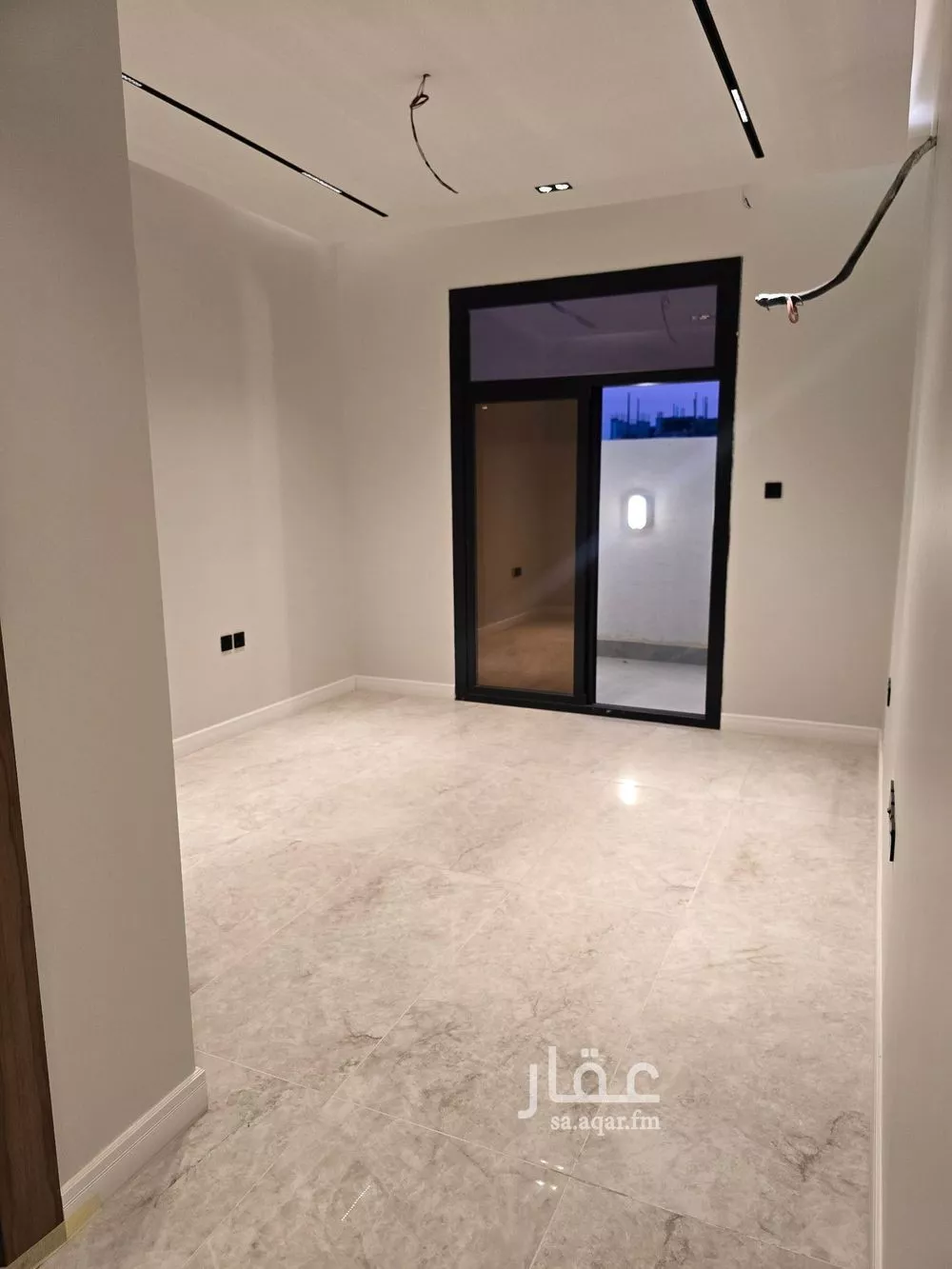 4 bedroom floor in Al Aridh 5