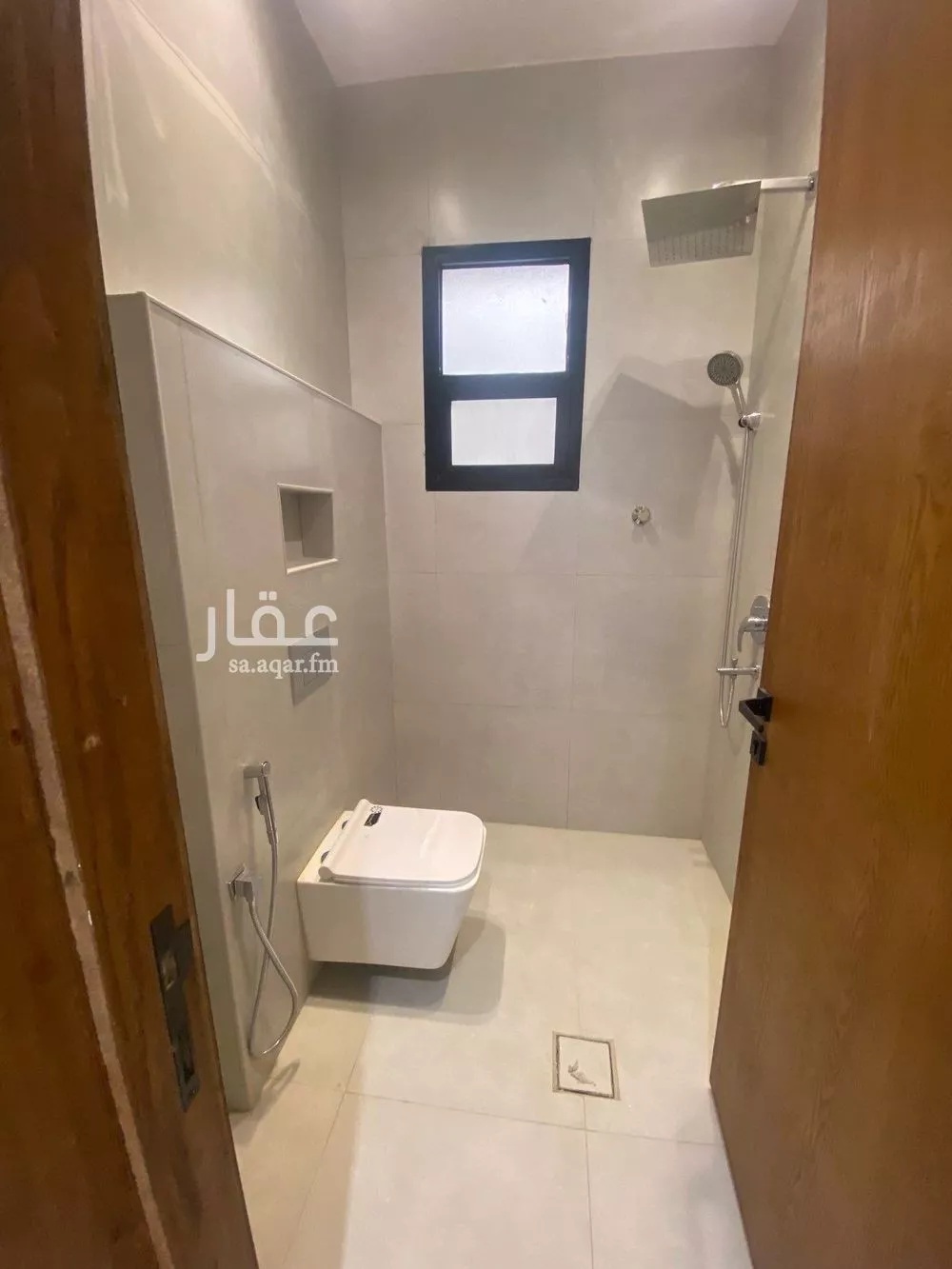 3 bedroom floor in Al Rimal 10