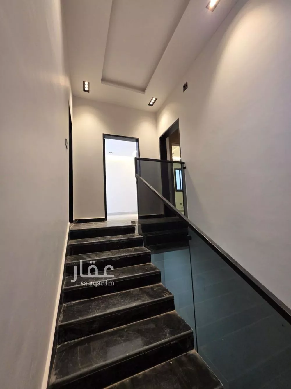 3 bedroom floor in Al Rimal 2