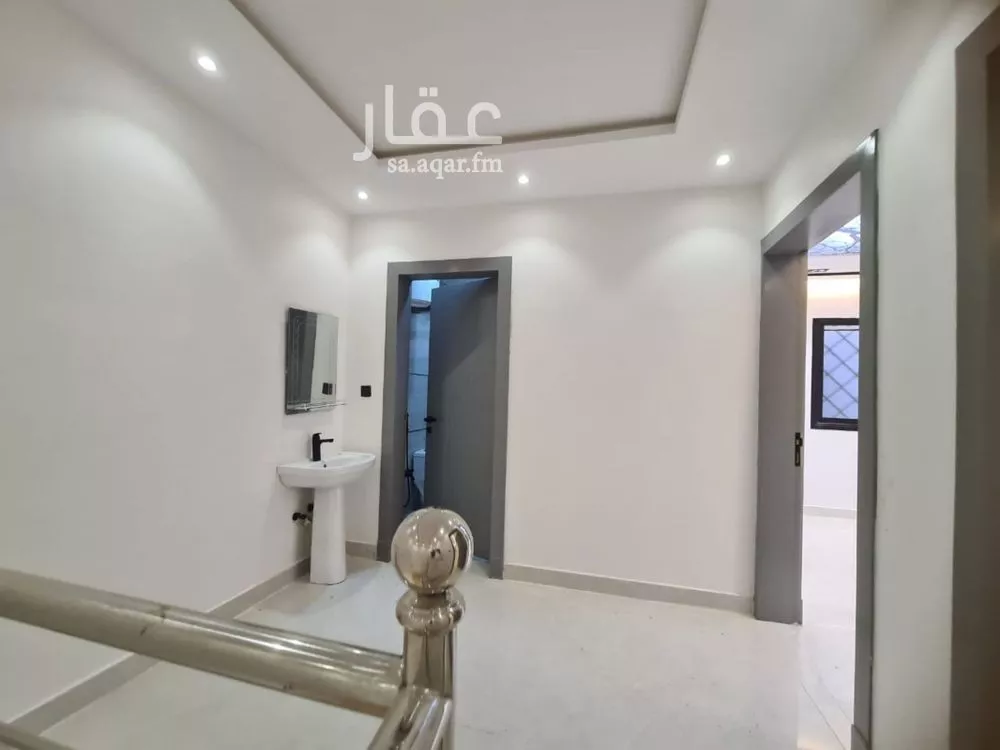 4 bedroom floor in Taibah 13