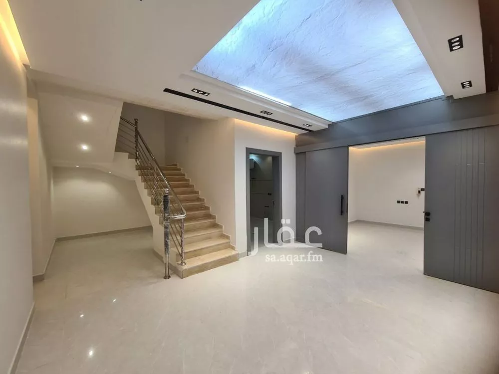 4 bedroom floor in Taibah 5