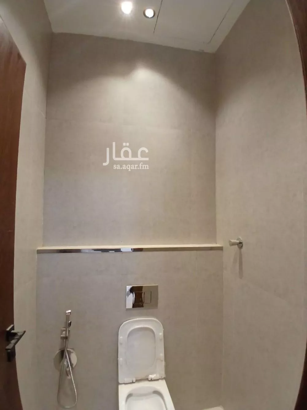 4 bedroom floor in Al Janadriyah 3
