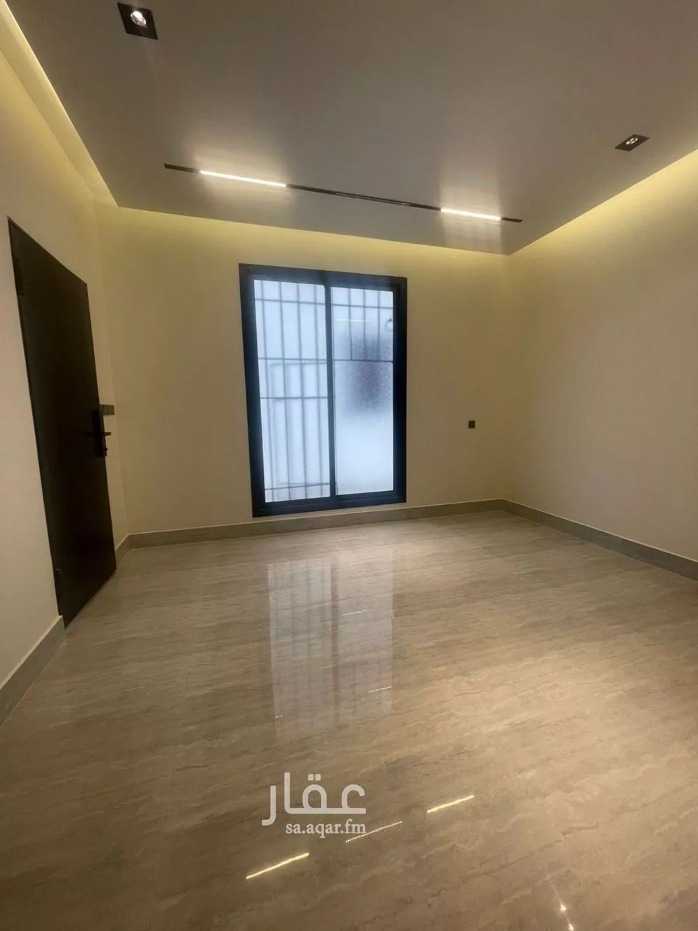 4 bedroom floor in Al Rimal 17