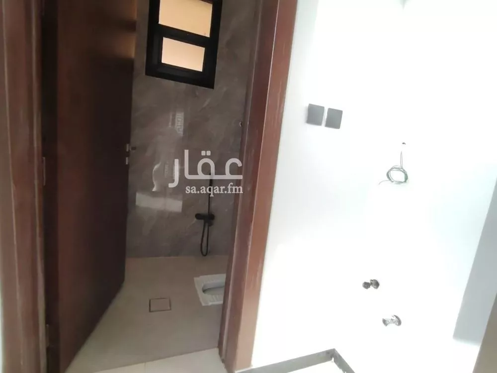 3 bedroom floor in Al Hazm 12