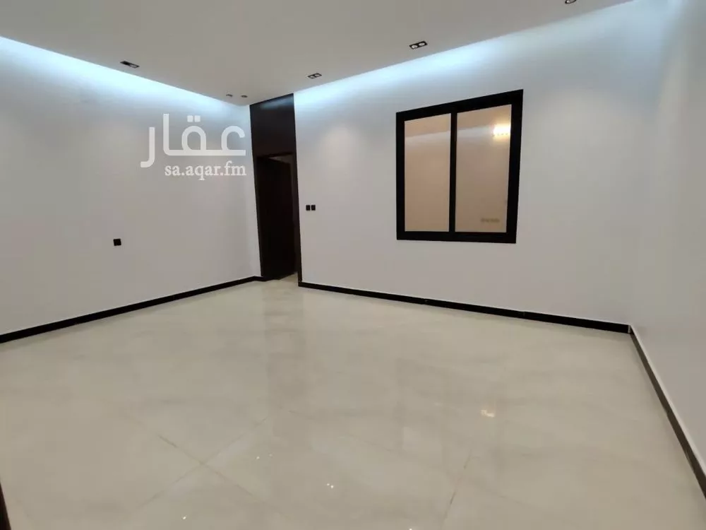 3 bedroom floor in Al Hazm 6