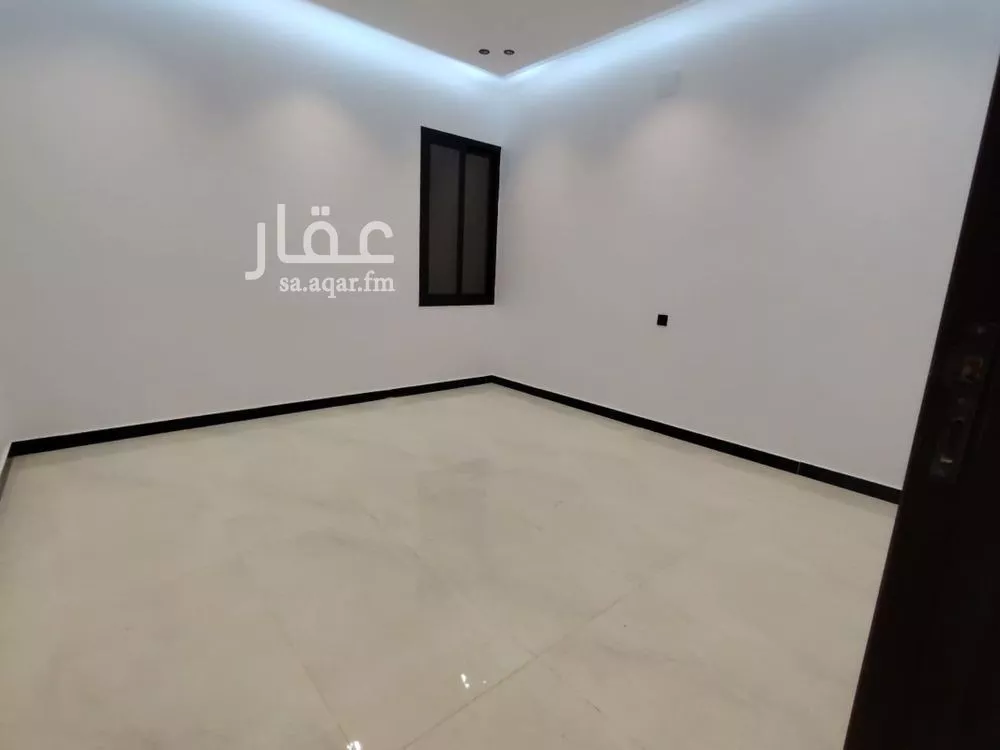 3 bedroom floor in Al Hazm 10