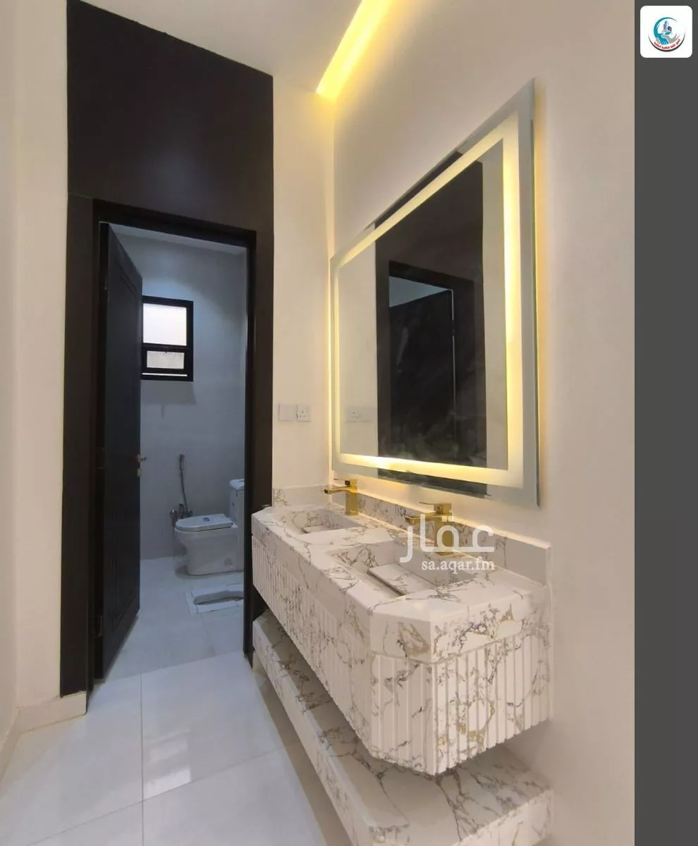 6 bedroom floor in Al Janadriyah 11