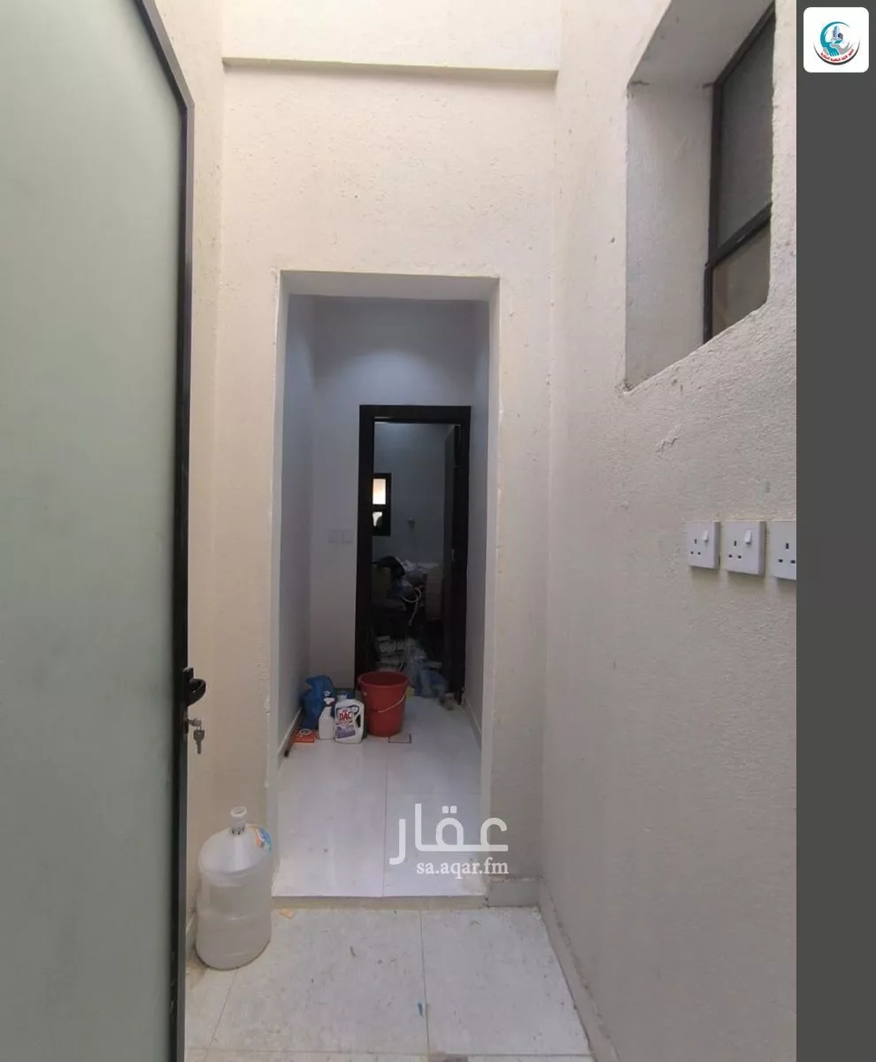 6 bedroom floor in Al Janadriyah 10