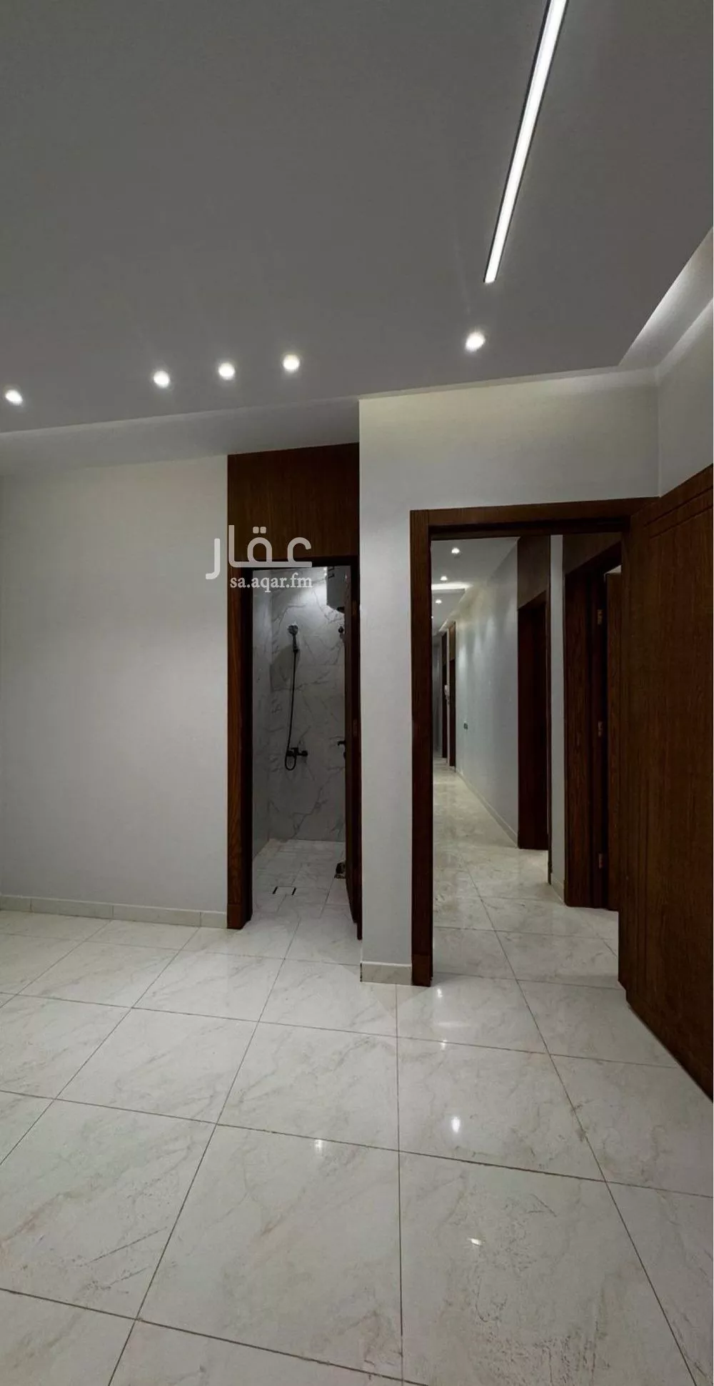 5 bedroom floor in Okaz 8