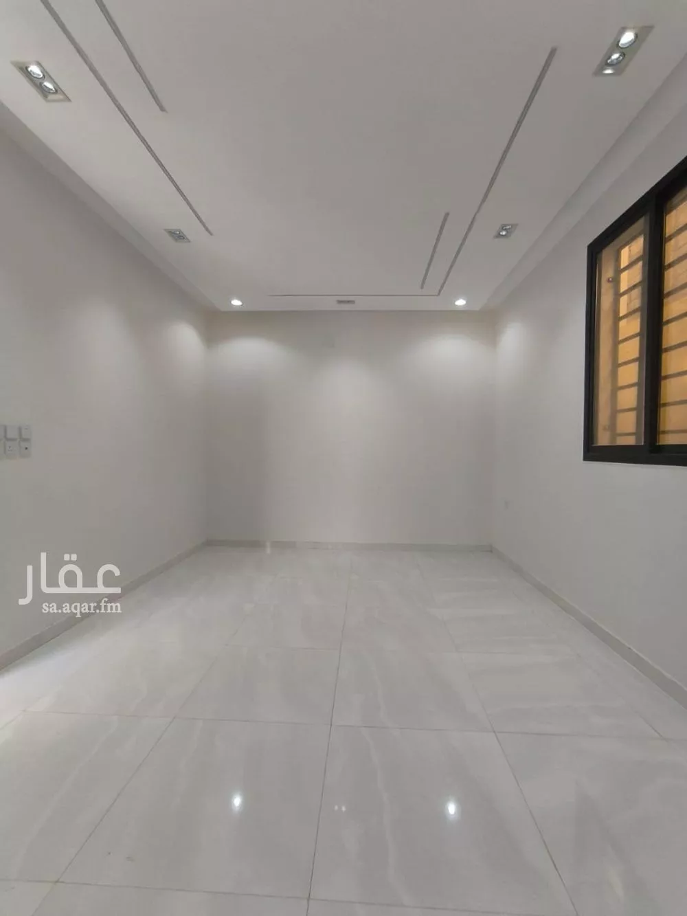 6 bedroom floor in Al Janadriyah 5