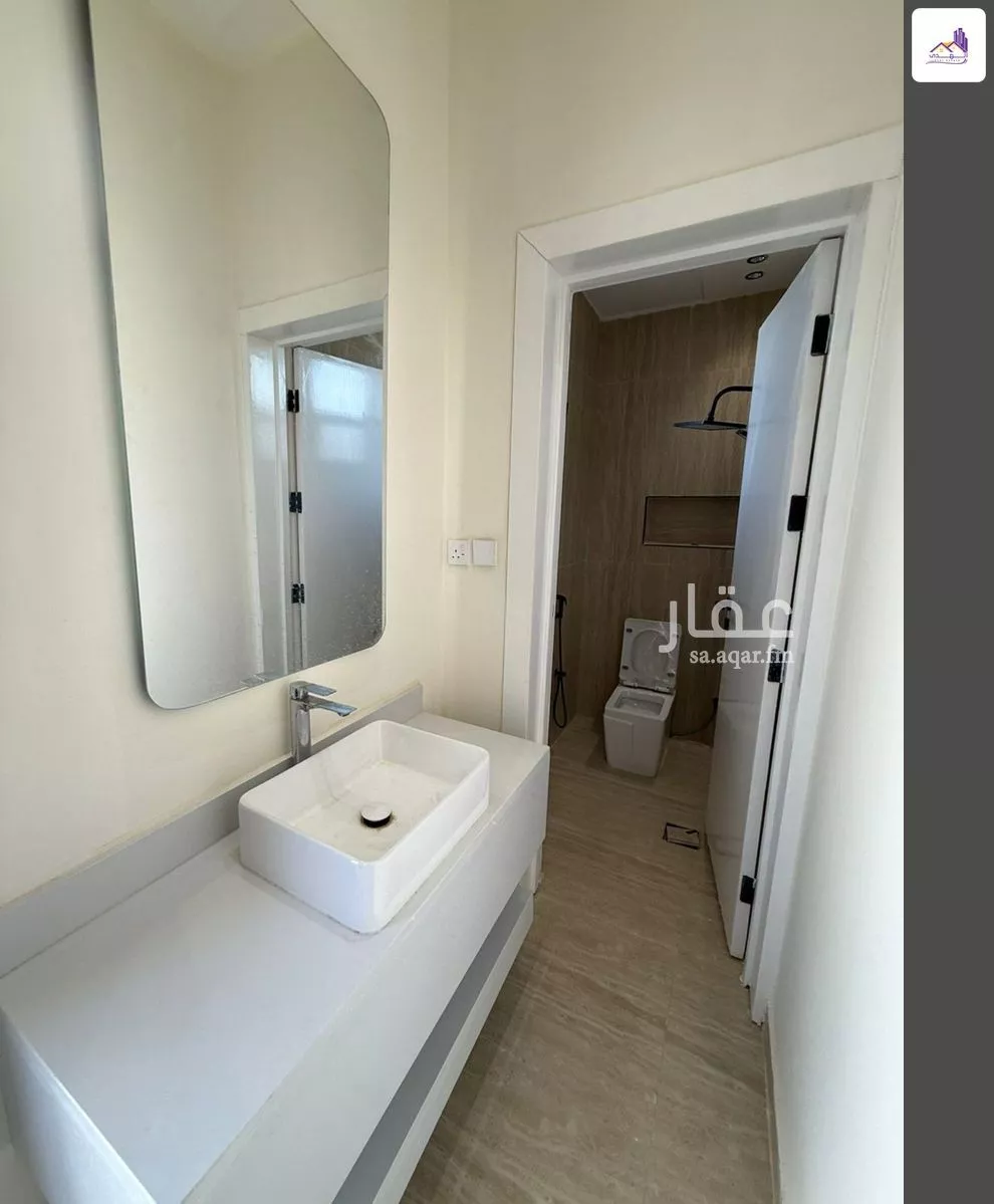 5 bedroom floor in Badr 9