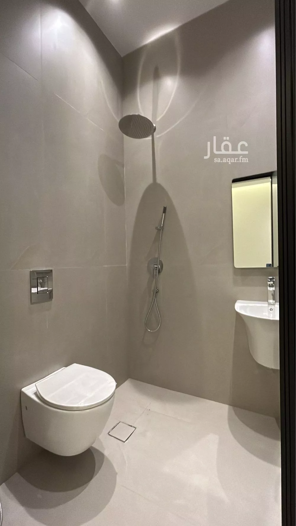 دور 4 غرف في النرجس 10