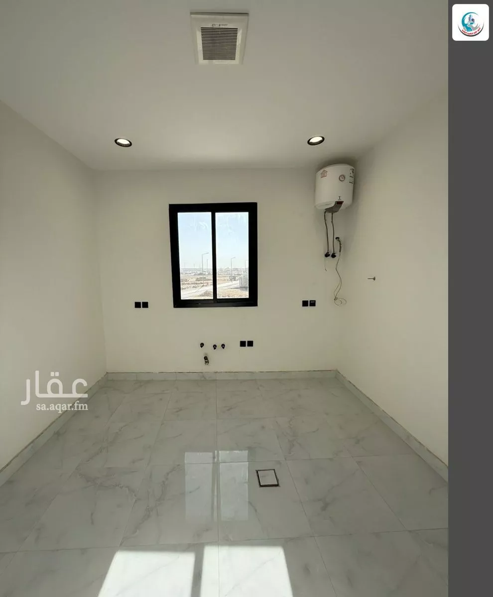 5 bedroom floor in Al Janadriyah 15