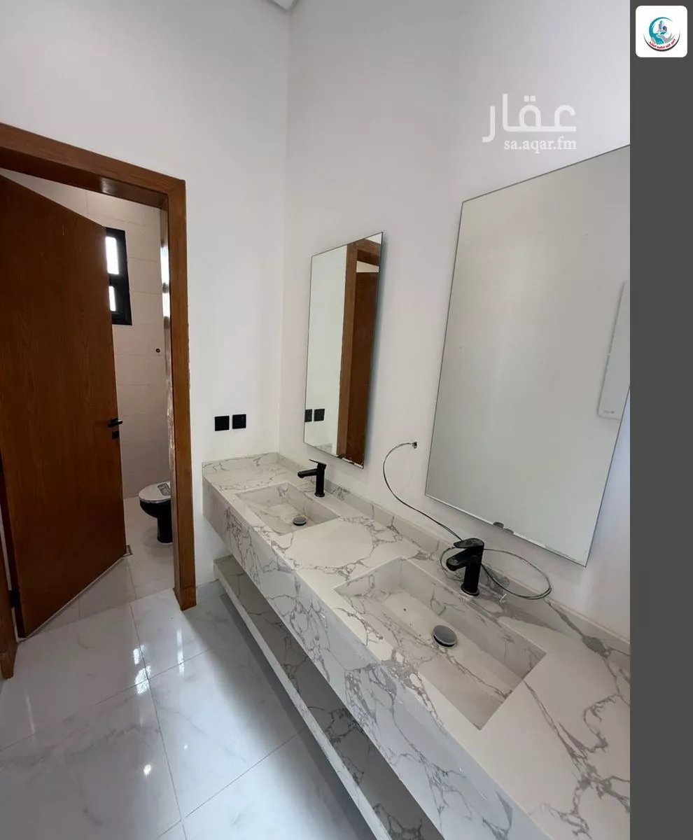 5 bedroom floor in Al Janadriyah 20