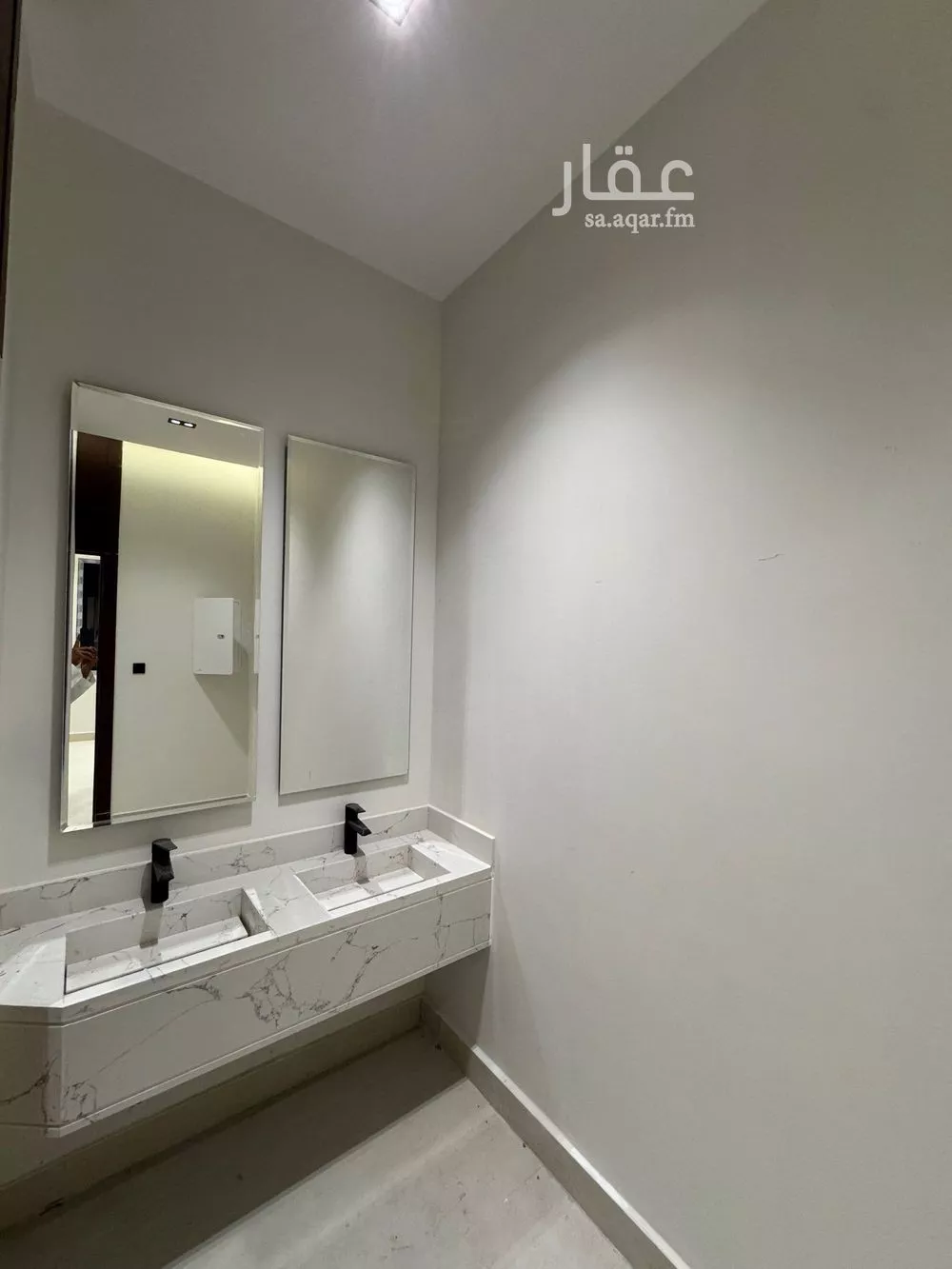 5 bedroom floor in Al Rimal 7
