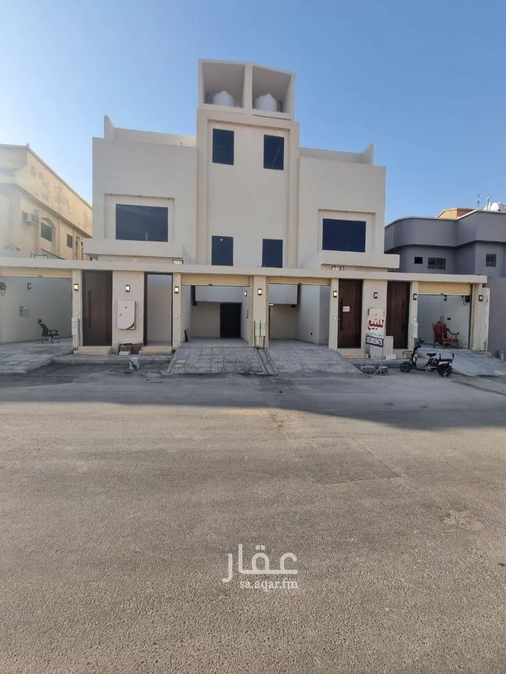 4 bedroom floor in Al Zahrah 2