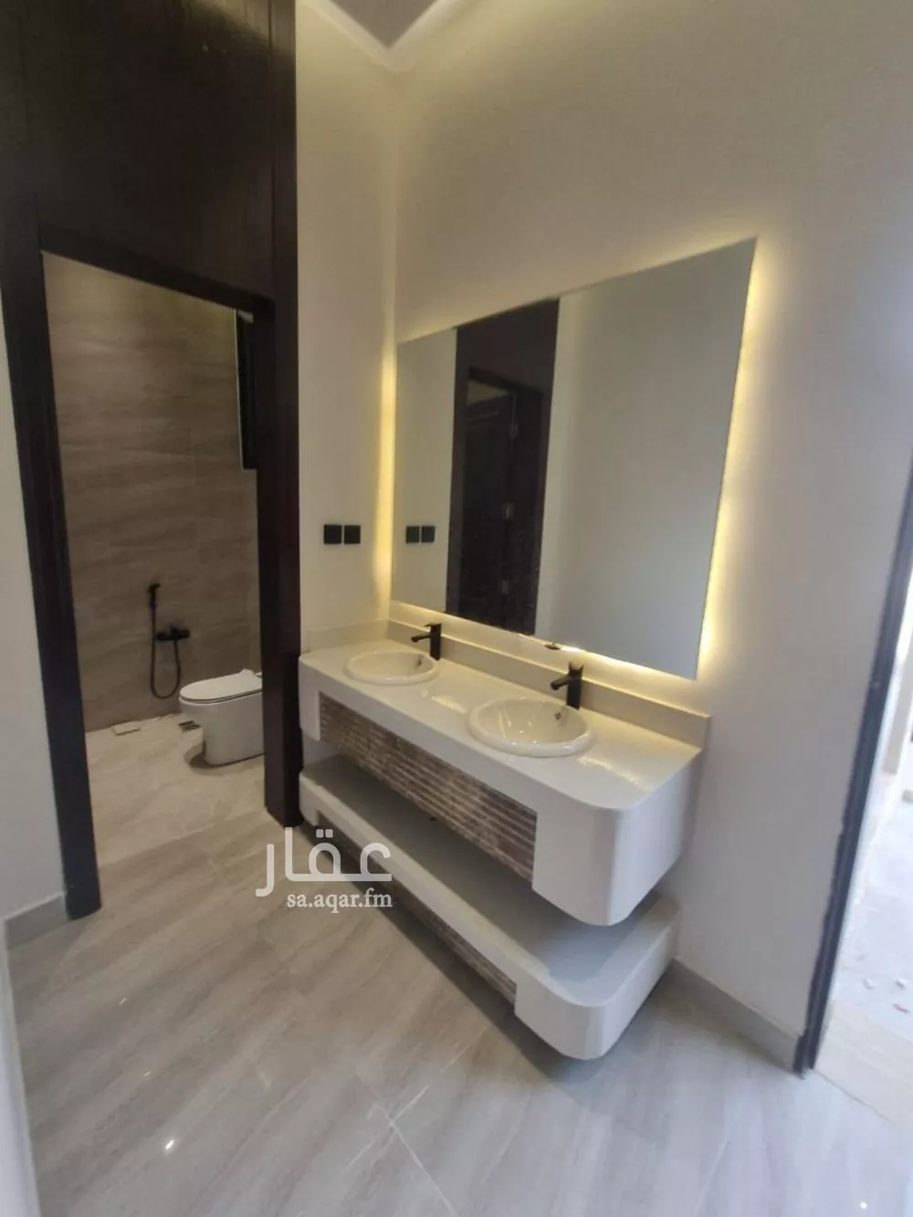 4 bedroom floor in Al Zahrah 9