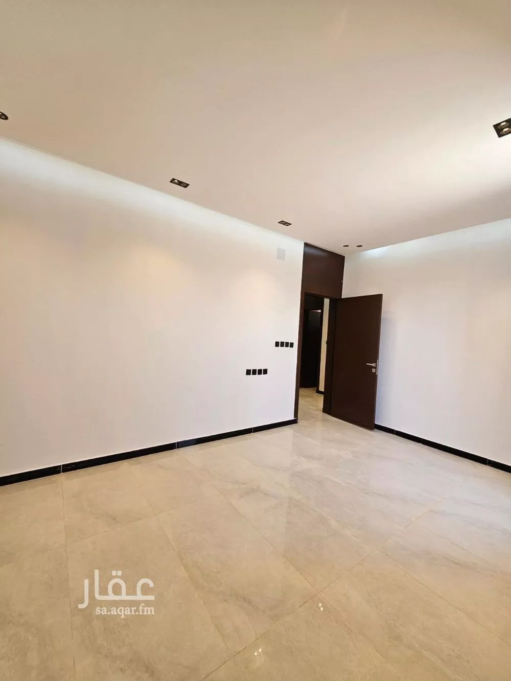 دور 4 غرف في الحزم 12