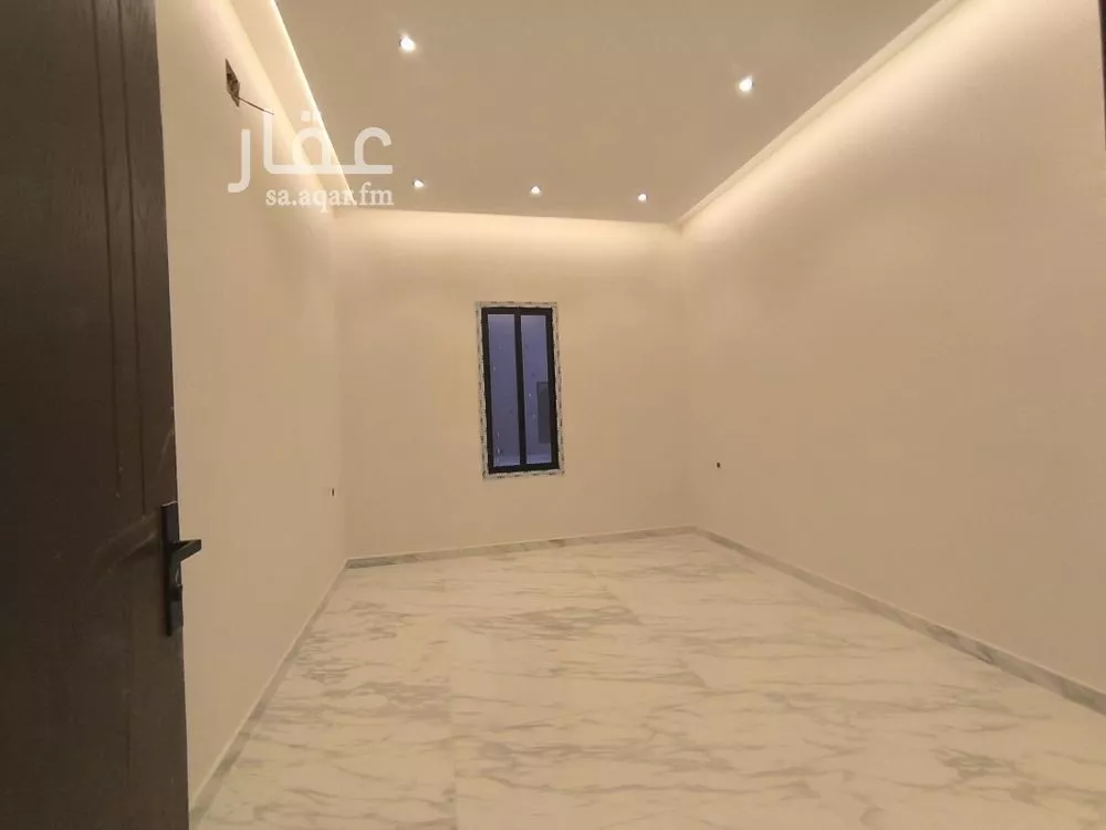 5 bedroom floor in Taibah 3