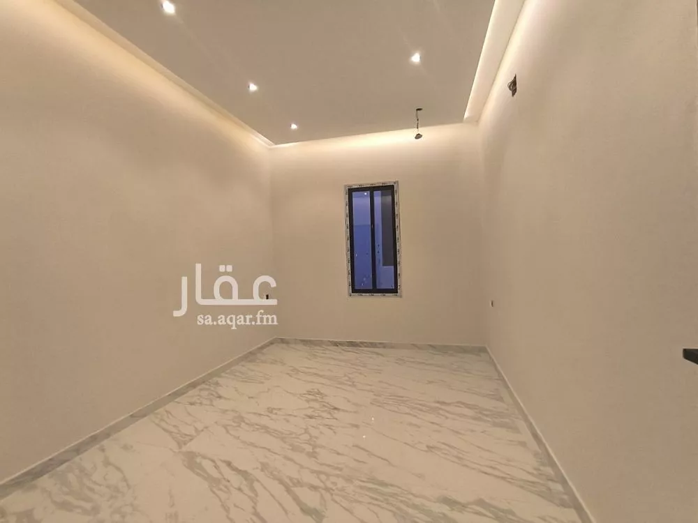 5 bedroom floor in Taibah 5