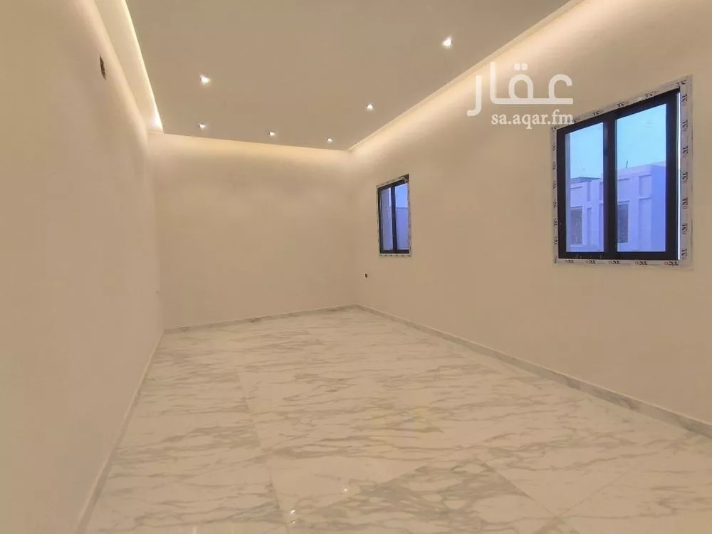 5 bedroom floor in Taibah 8