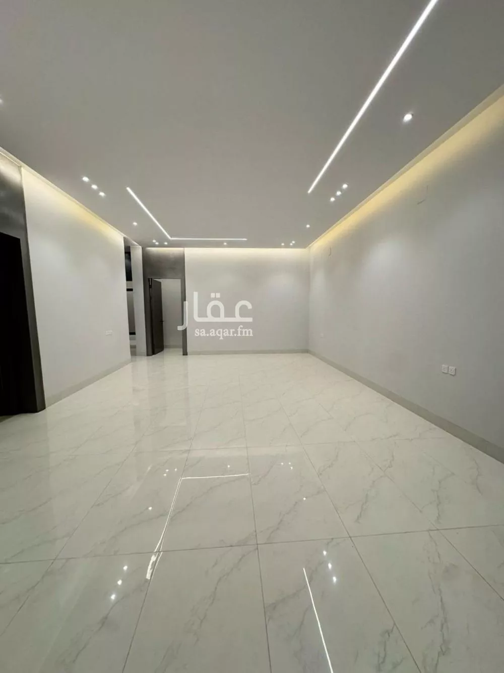 5 bedroom floor in Al Rimal 6