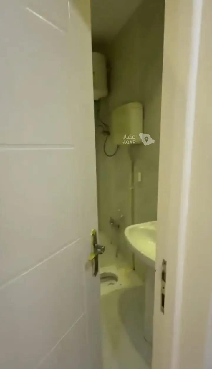 3 bedroom apartment in Al Mahdiyyah, Riyadh 5