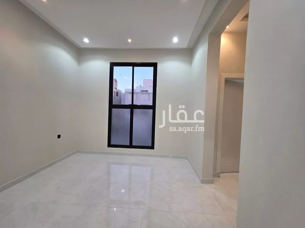 5 bedroom floor in Al Maizilah 16