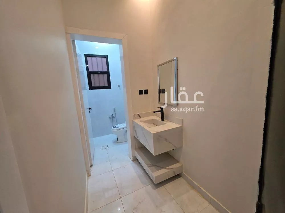 5 bedroom floor in Al Maizilah 19