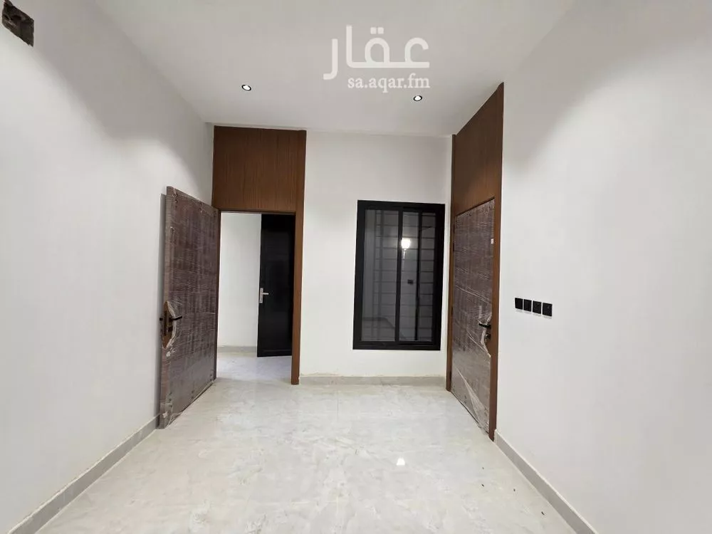 5 bedroom floor in Al Maizilah 10