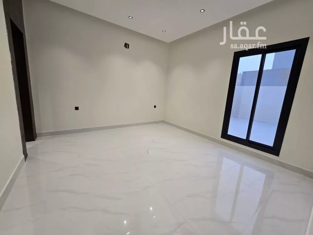 3 bedroom floor in Al Qadisiyah 11
