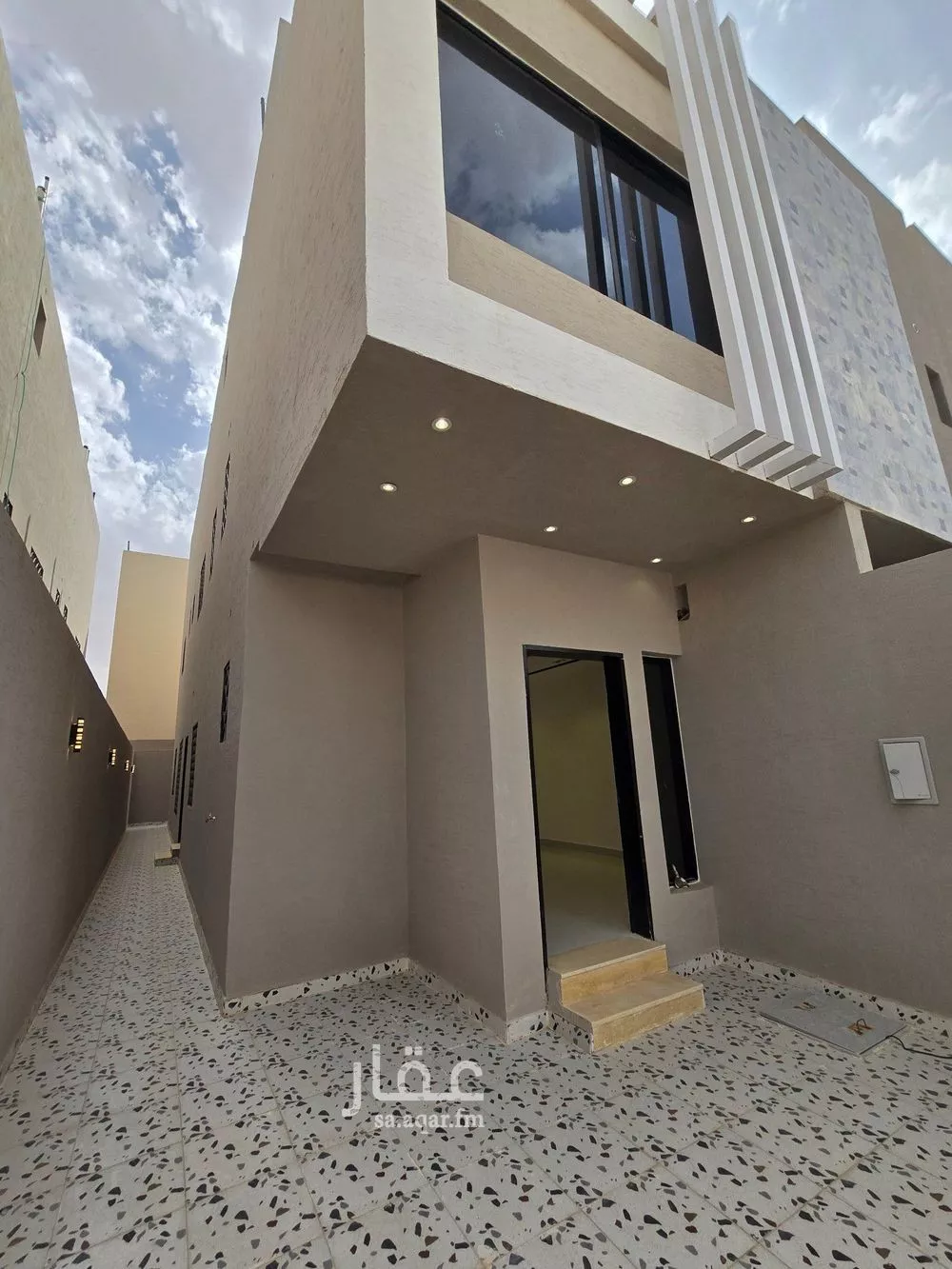 دور 5 غرف في بدر 17