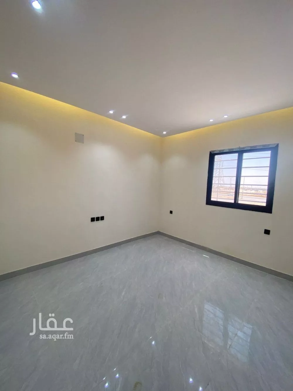 دور 4 غرف في عكاظ 20