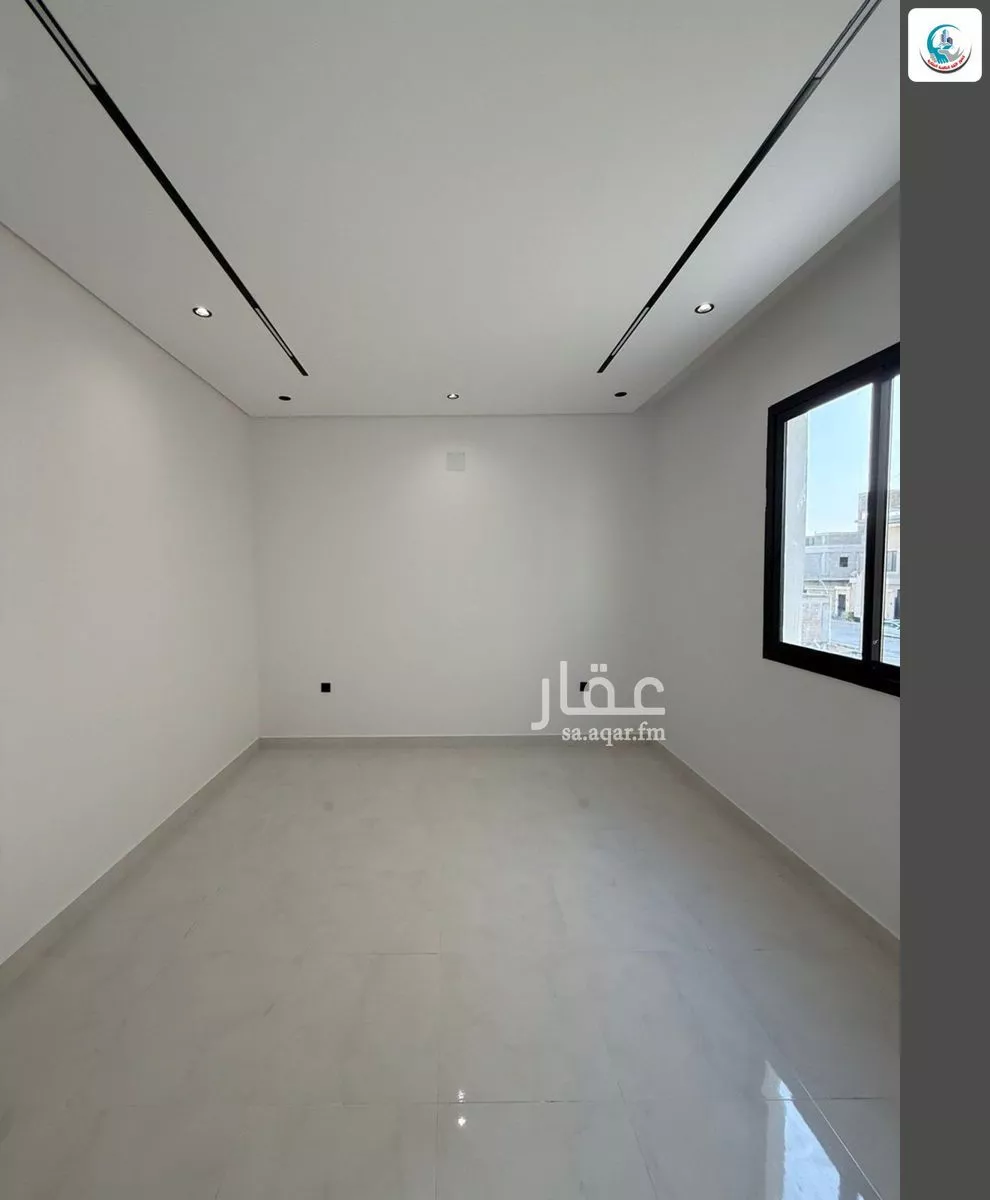 5 bedroom floor in Al Janadriyah 17