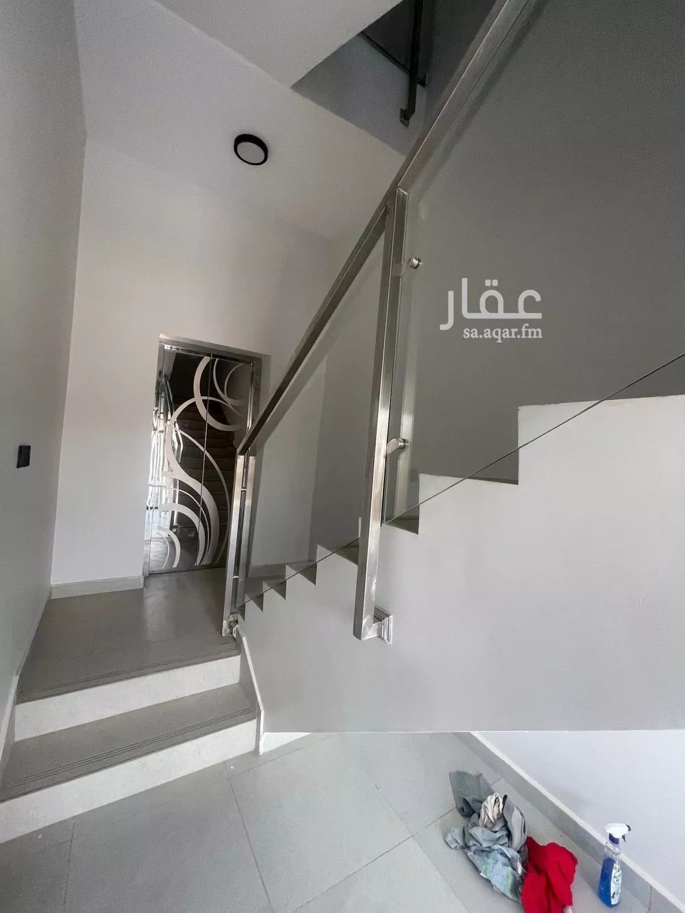 3 bedroom floor in Al Janadriyah 3